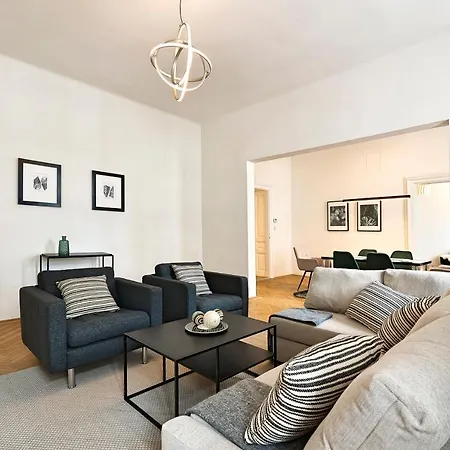 Appartement Stylish In The Centre Of *