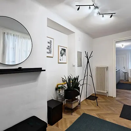 Stylish In The Centre Of Appartement *