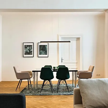 Stylish In The Centre Of Appartement Baden