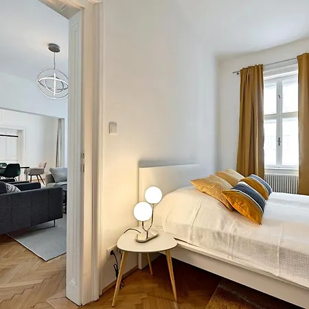 Stylish In The Centre Of Appartement Baden